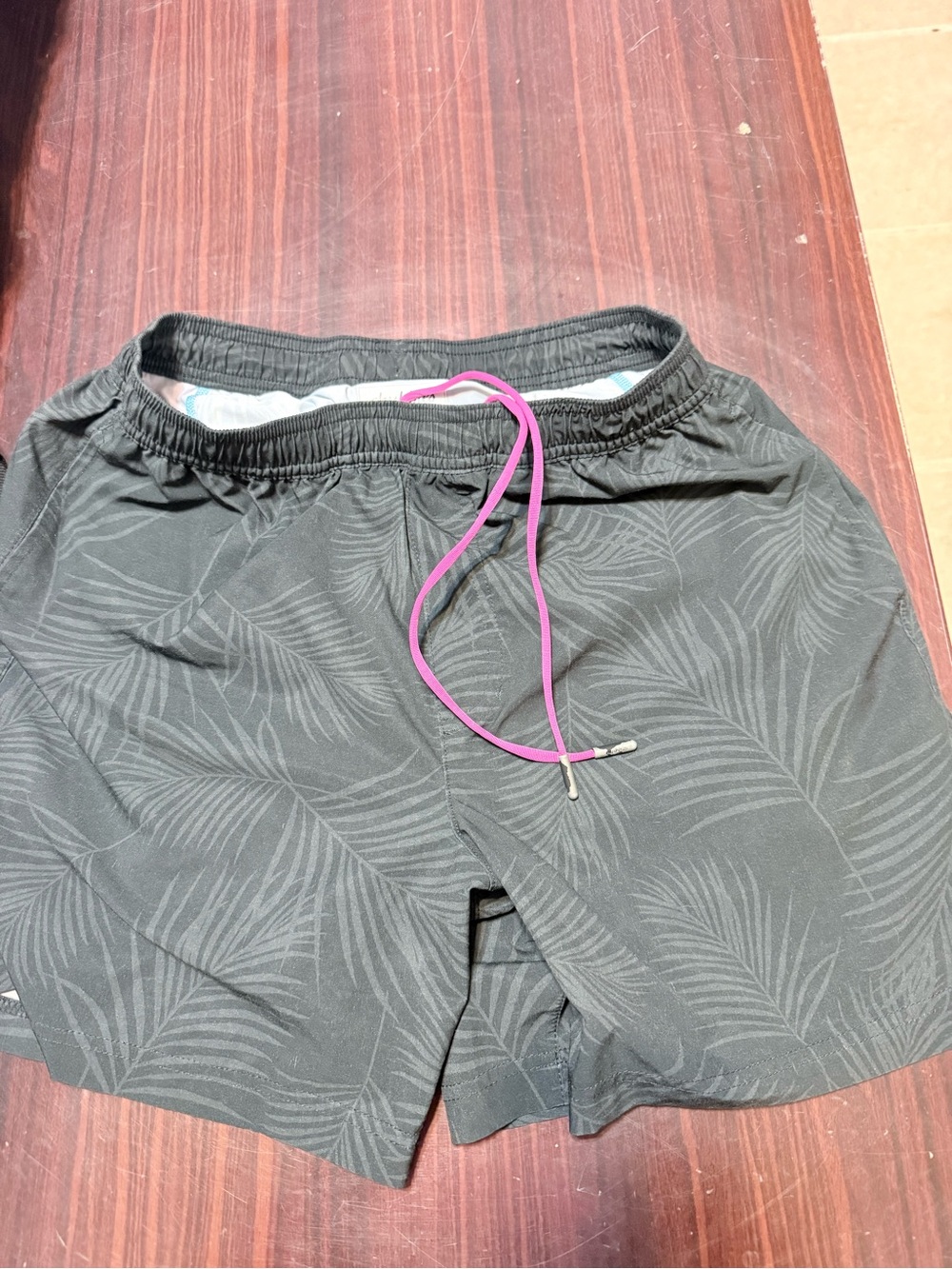 chubbies Black Palm-Print Swim Shorts with Pink Drawcord